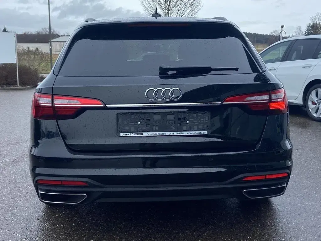 Gebraucht Audi A4 150 PS (110 kW) 2022 Schwarz Kombi