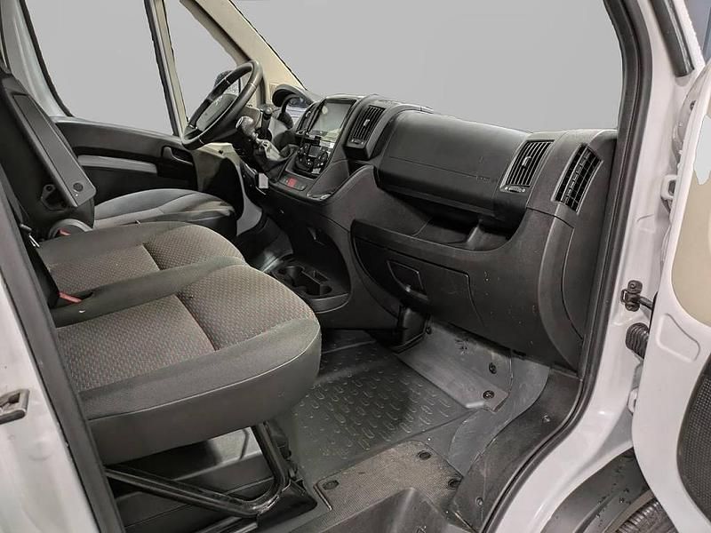 Gebraucht Citroën Jumper 165 PS (121 kW) 2024 Weiß Van / Kleinbus