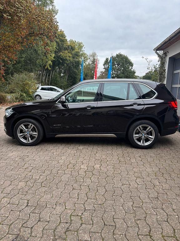Braun Gebraucht 2013 BMW X5 SUV | 22.490 € (Fairer Preis) - Bild 1/4