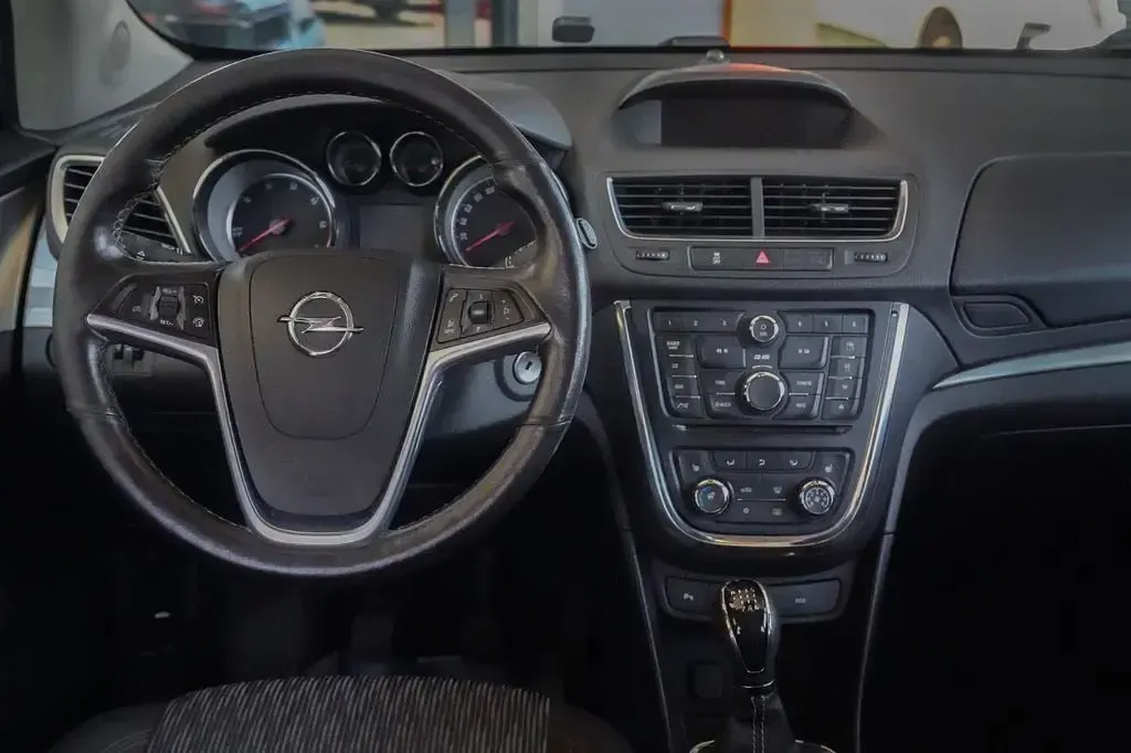 Gebraucht Opel Mokka Edition 131 PS (96 kW) 2012 Silber SUV