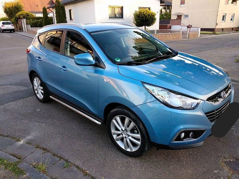 Blau Gebraucht 2012 Hyundai ix35 Comfort SUV | 10.500 € (Etwas zu teuer) - Bild 1/4