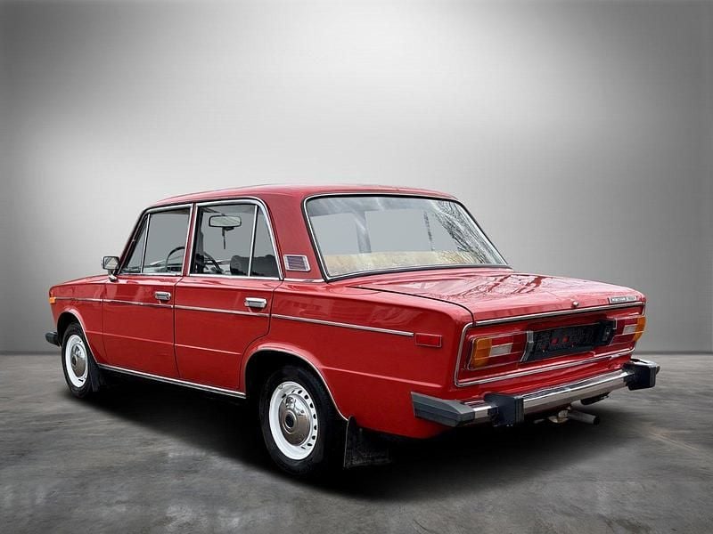 Gebraucht Lada 2106 74 PS (54 kW) 1981 Rot Limousine
