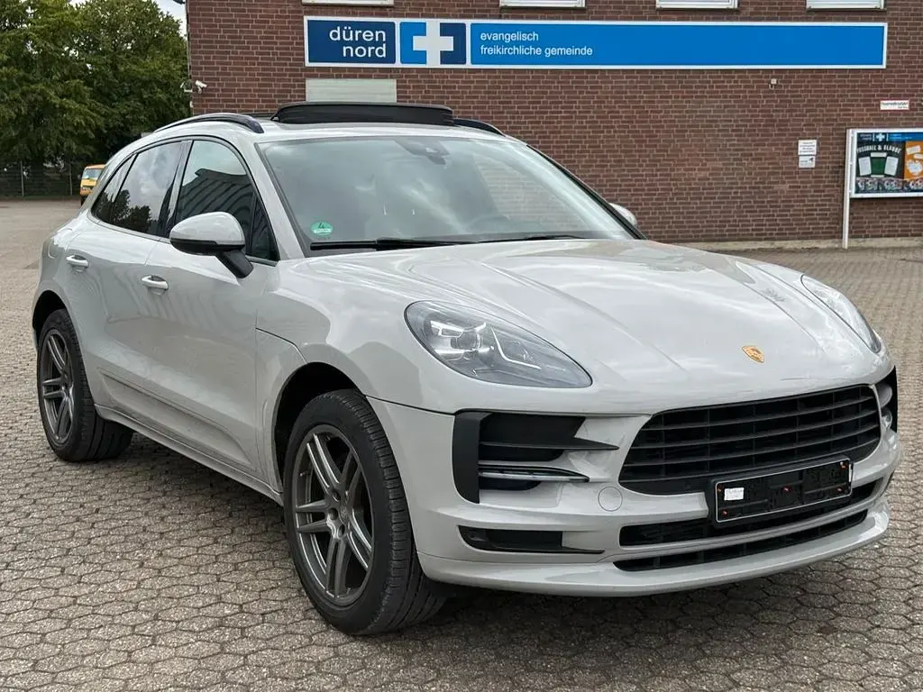 Gebraucht Porsche Macan 245 PS (180 kW) 2020 Grau SUV