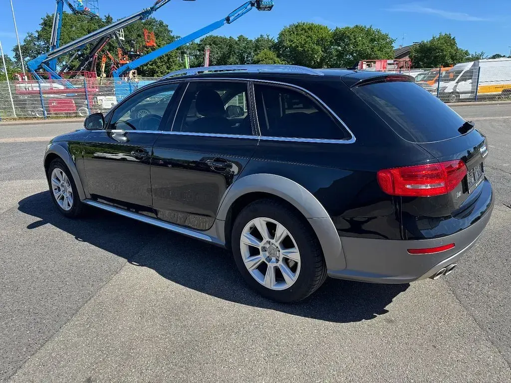 Gebraucht Audi A4 Allroad 190 PS (139 kW) 2016 Schwarz Kombi