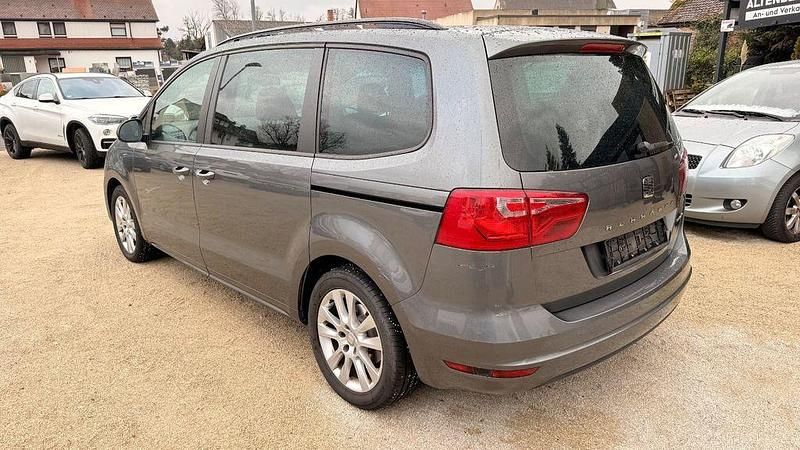 Gebraucht Seat Alhambra Style 150 PS (110 kW) 2011 Gelb Van / Kleinbus