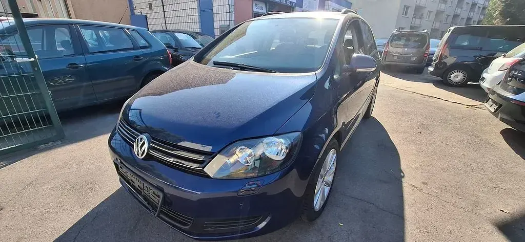 Gebraucht VW Golf Plus Cross Comfortline 105 PS (77 kW) 2010 Blau Limousine