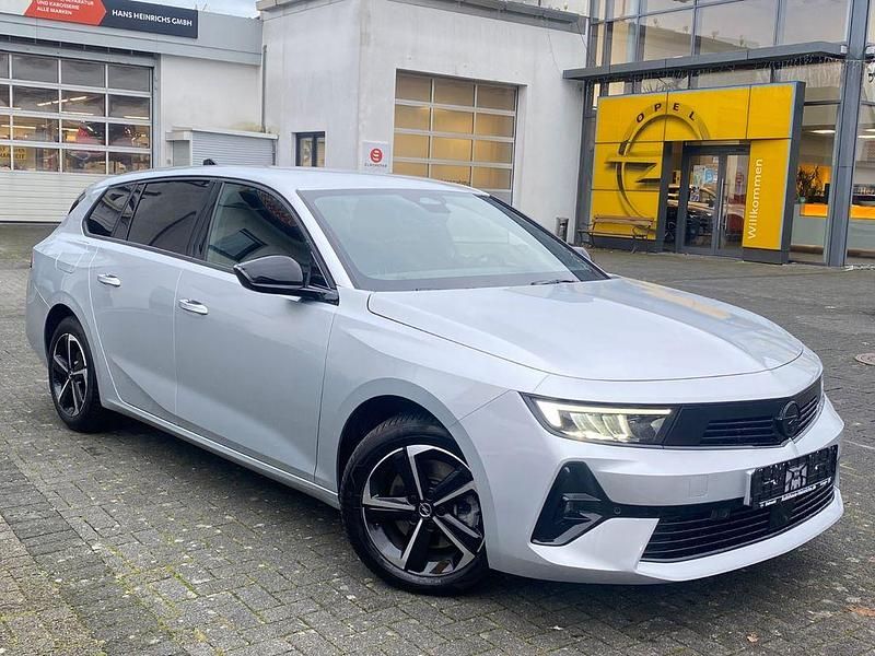 Gebraucht Opel Astra 131 PS (96 kW) 2024 Silber Kombi