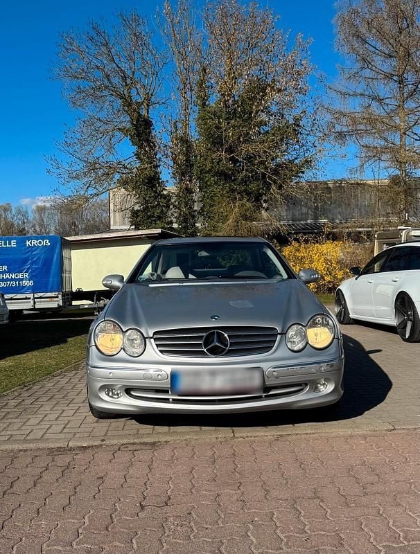 Gebraucht Mercedes CLK320 230 PS (169 kW) 2003 Andere farben Coupé