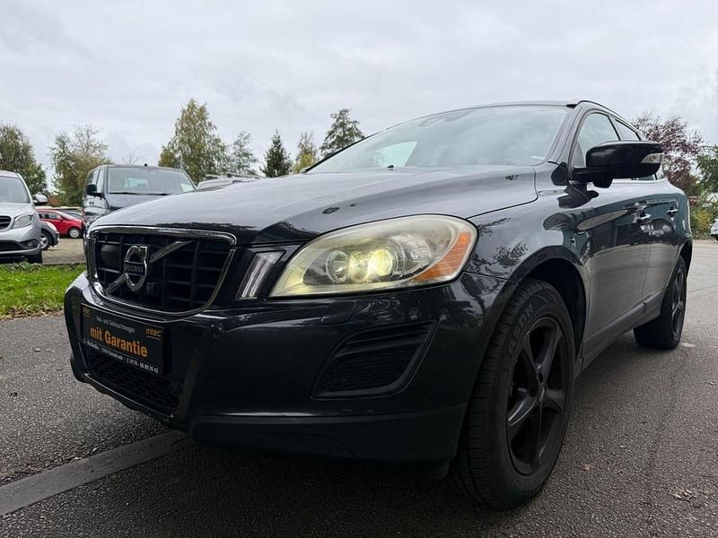 Gebraucht Volvo XC60 Summum 215 PS (158 kW) 2011 Grau SUV
