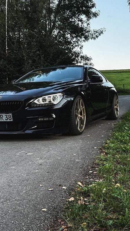 Schwarz Gebraucht 2012 BMW 650 M Sport Coupé | 24.800 € - Bild 1/4