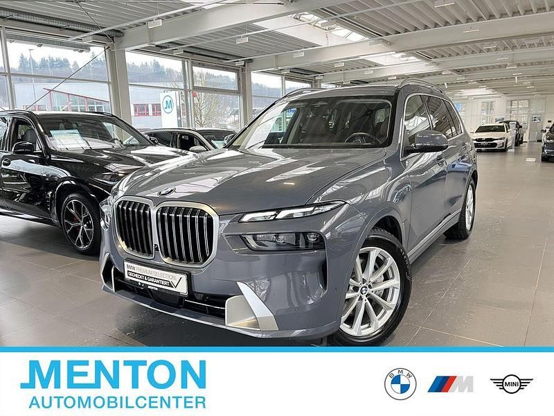 Grau Gebraucht 2024 BMW X7 Sport Line SUV | 82.890 € (Superpreis) - Bild 1/3
