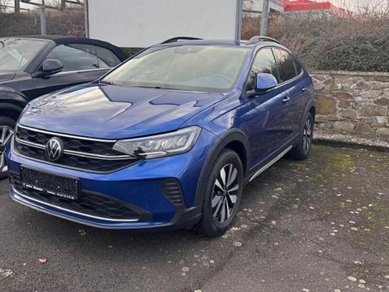 Blau Gebraucht 2024 VW Taigo Move SUV | 21.400 € (Guter Preis) - Bild 1/3