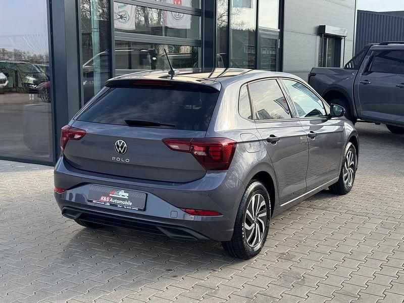 Gebraucht VW Polo Life 95 PS (69 kW) 2025 Grau Kleinwagen