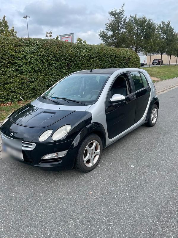 Silber Gebraucht 2006 Smart ForFour Kleinwagen | 850 € - Bild 1/4