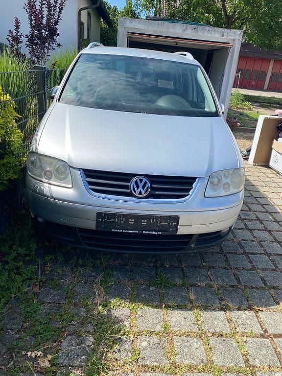 Silber Gebraucht 2003 VW Touran Basis Van / Kleinbus | 1.300 € (Guter Preis) - Bild 1/4