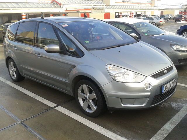 Gebraucht Ford S-MAX S 197 PS (144 kW) 2009 Silber metallic Van / Kleinbus