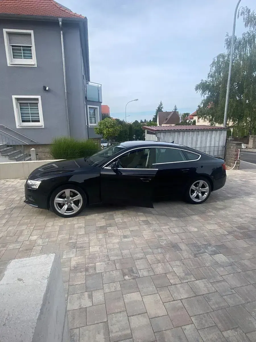 Używany Audi A5 Sportback 211 KM (155 kW) 2012 Czarny Hatchback