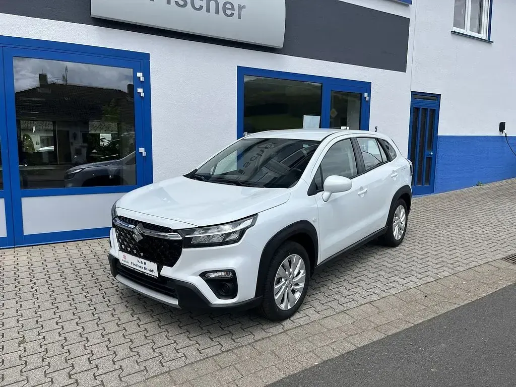 Gebraucht Suzuki SX4 S-Cross 129 PS (94 kW) 2025 Weiß SUV