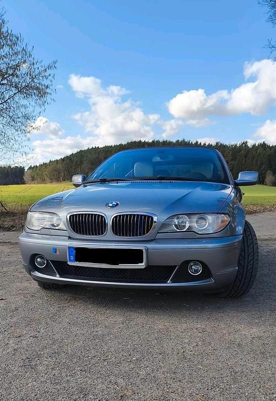Gebraucht BMW 320 170 PS (125 kW) 2004 Silber Cabrio