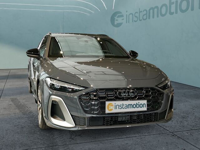 Grau Gebraucht 2024 Audi A5 S-Line Coupé | 73.580 € - Bild 1/2