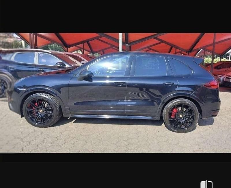 Gebraucht Porsche Cayenne GTS 420 PS (308 kW) 2014 Schwarz SUV