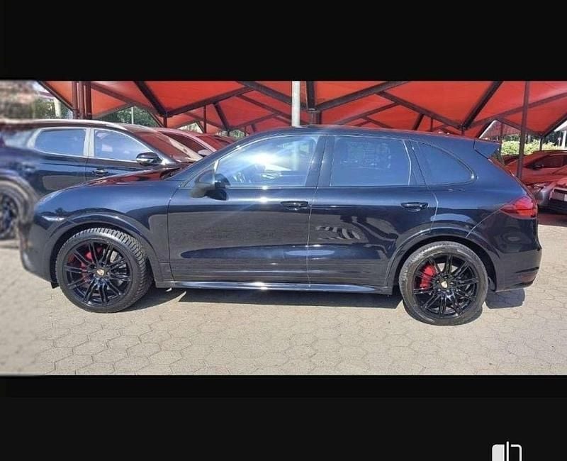 Schwarz Gebraucht 2014 Porsche Cayenne GTS SUV | 28.000 € (Guter Preis) - Bild 1/1