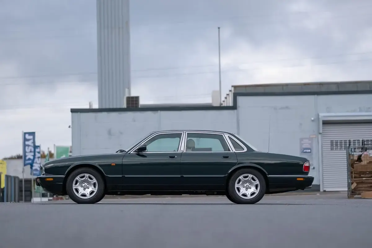 Gebraucht Jaguar XJ8 Sovereign 284 PS (208 kW) 2001 Grün Limousine