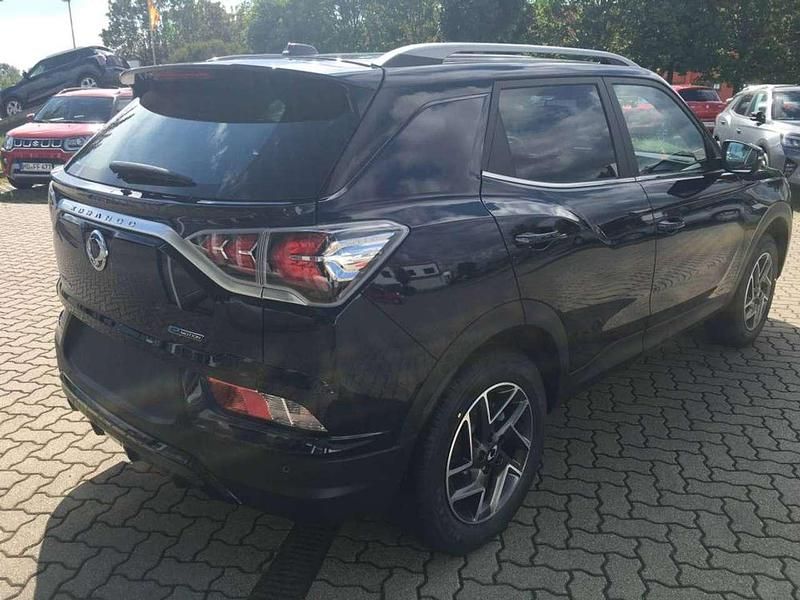 Gebraucht Ssangyong (KGM) Korando 139 kW (190 PS) 2025 Schwarz Limousine