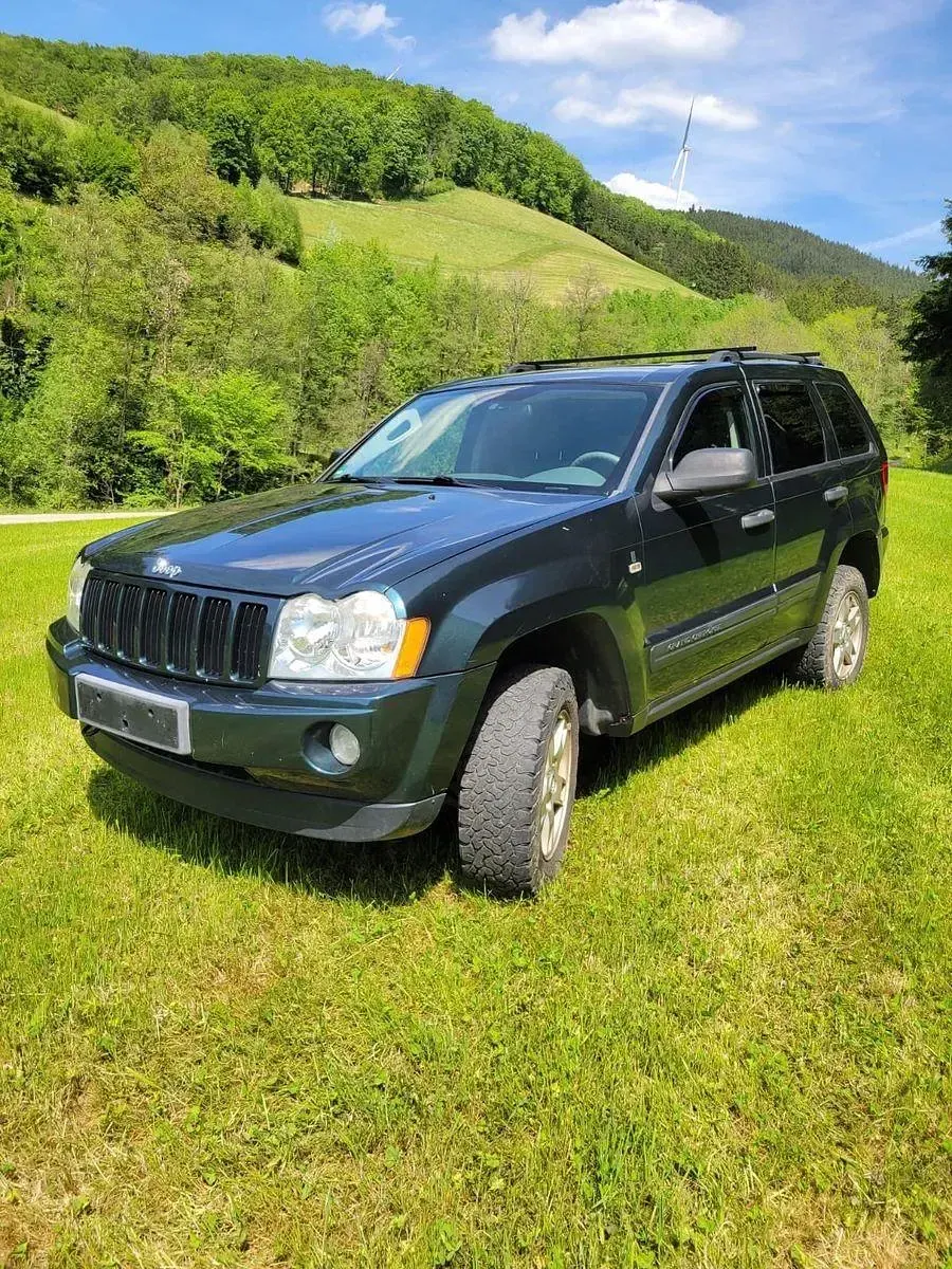 Gebraucht Jeep Grand Cherokee Laredo 218 PS (160 kW) 2005 Grün SUV