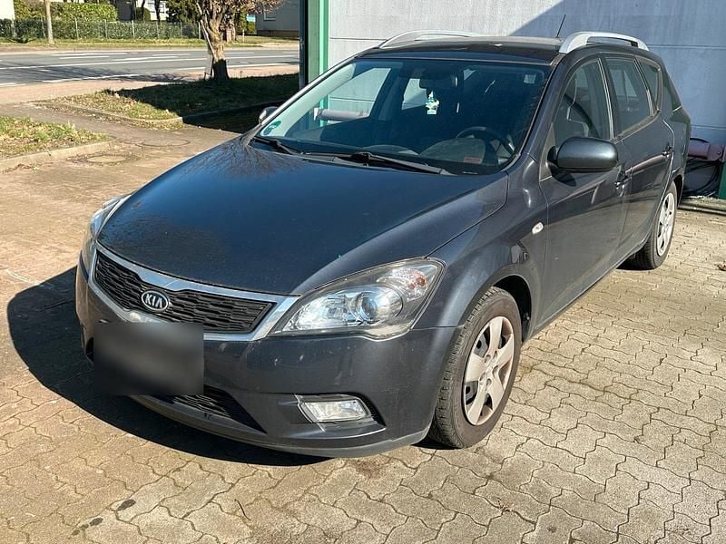 Gebraucht Kia Ceed 90 PS (66 kW) 2011 Grau Kleinwagen