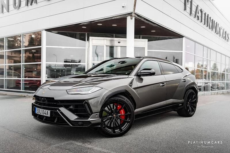 Grau Gebraucht 2024 Lamborghini Urus SUV | 306.357 € (Fairer Preis) - Bild 1/4