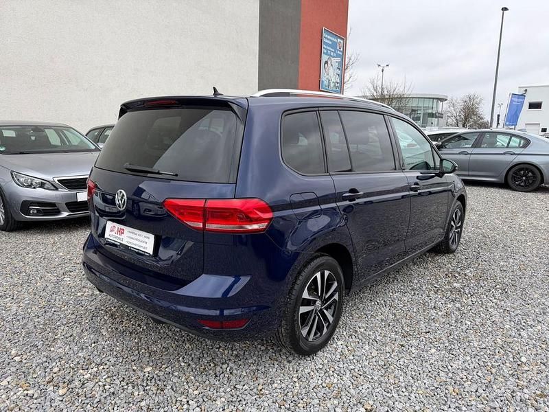 Gebraucht VW Touran IQ Drive 116 PS (85 kW) 2020 Blau Van / Kleinbus
