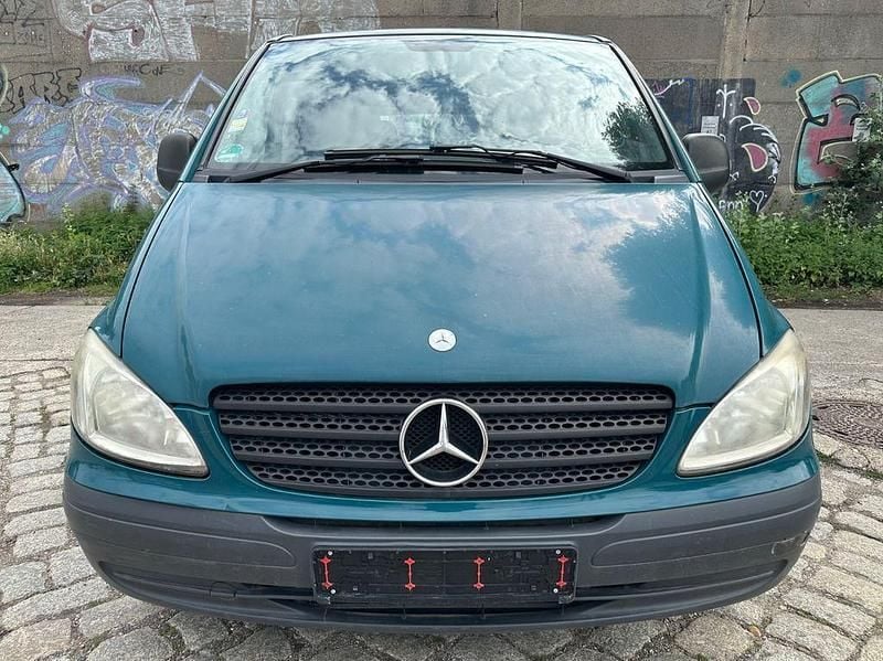 Gebraucht Mercedes Vito 116 PS (85 kW) 2007 Grün Van