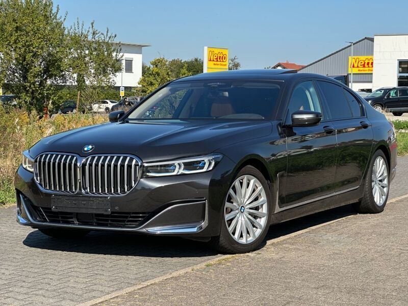 Sophistograu brillanteffekt me Gebraucht 2020 BMW 740 Limousine | 49.000 € (Fairer Preis) - Bild 1/4