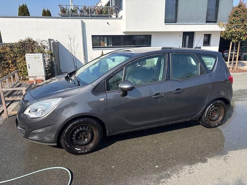 Gebraucht Opel Meriva Edition 101 PS (74 kW) 2010 Grau Van / Kleinbus