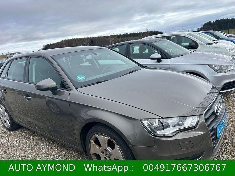 Gebraucht Audi A3 105 PS (77 kW) 2013 Limousine