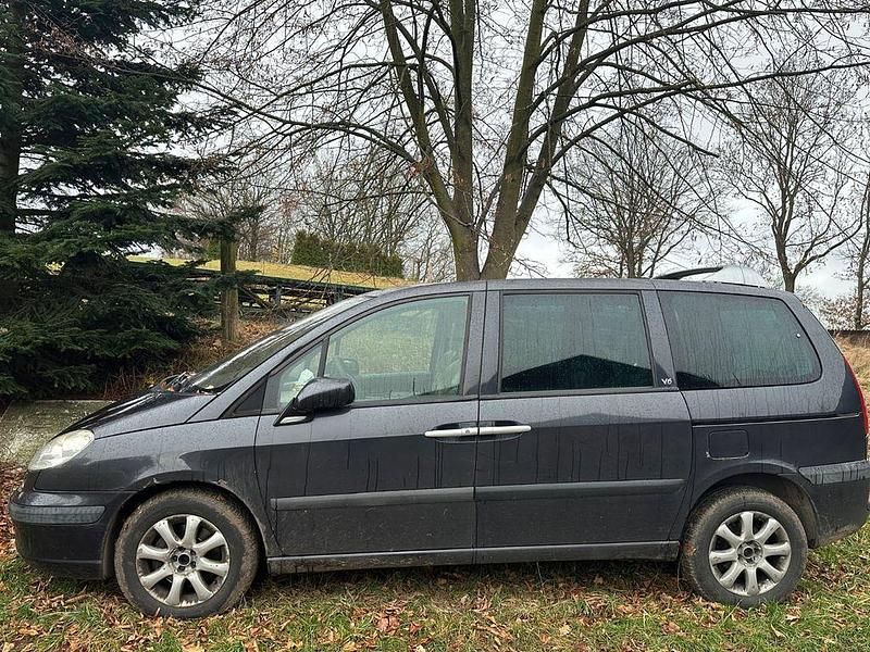 Gebraucht 2003 Peugeot 807 Platinum Van / Kleinbus | 750 € - Bild 1/4