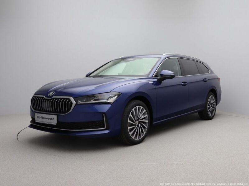 Gebraucht Skoda Superb Essence 150 PS (110 kW) 2024 Wählbar  ggf gegen aufpreis Kombi