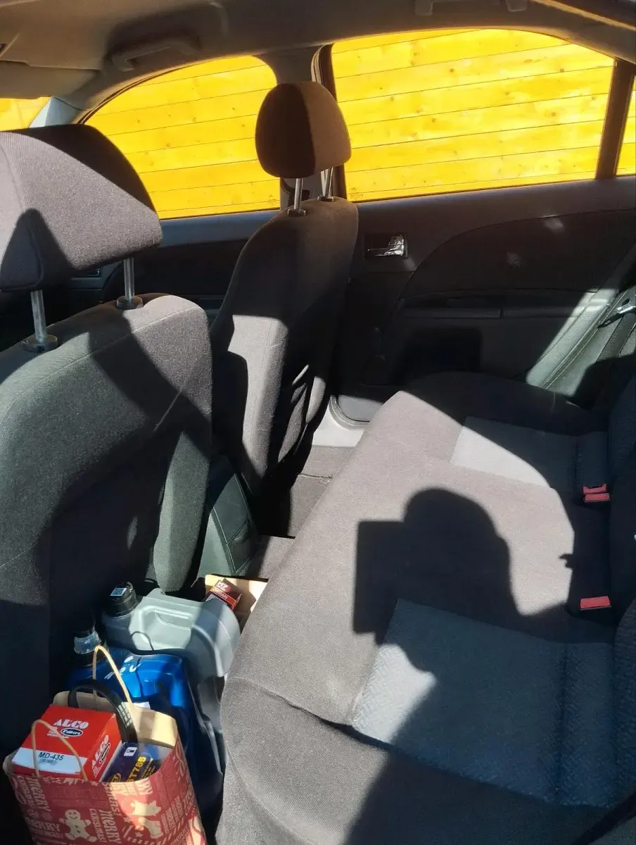 Gebraucht Ford Mondeo 115 PS (84 kW) 2006 Blau Limousine