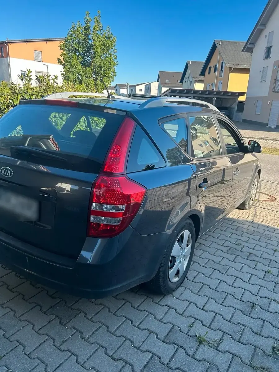 Gebraucht Kia Ceed 122 PS (89 kW) 2007 Grün Kleinwagen
