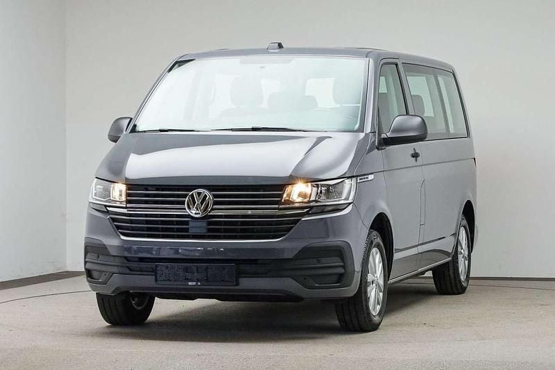 Gebraucht VW Multivan Trendline 150 PS (110 kW) 2021 Pure grey Van / Kleinbus