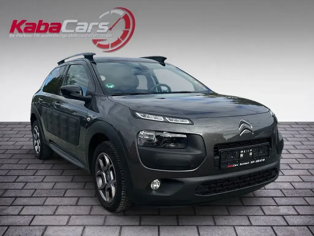 Gebraucht Citroën C4 Shine 110 PS (80 kW) 2018 Grau SUV