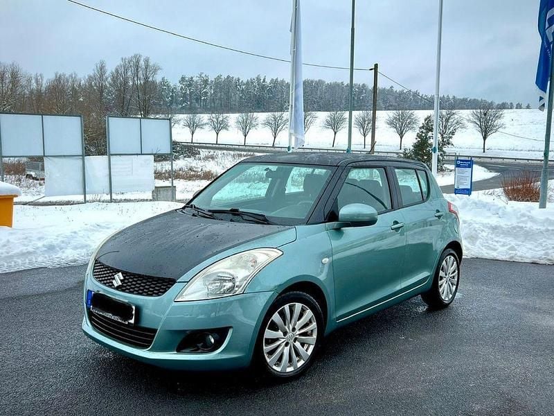 Blau Gebraucht 2011 Suzuki Swift Comfort Limousine | 4.790 € (Guter Preis) - Bild 1/4