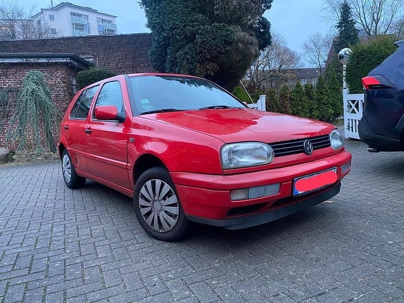 Rot Gebraucht 1997 VW Golf Limousine | 1.150 € (Superpreis) - Bild 1/4