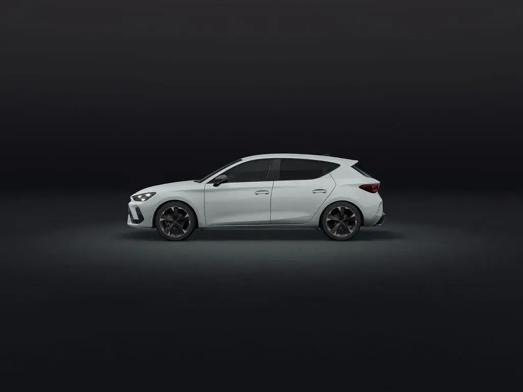 Neu Cupra Leon 150 PS (110 kW) 2026 Glacial weiß metallic Limousine