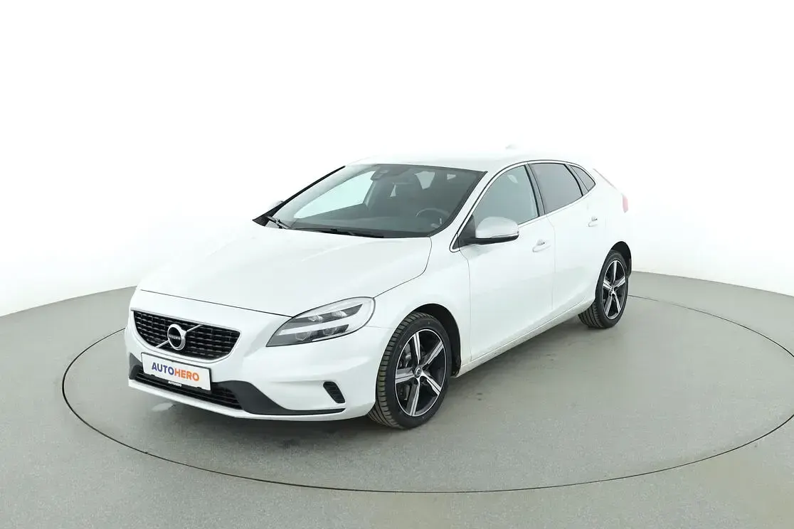 Gebraucht Volvo V40 R-Design 152 PS (111 kW) 2019 Kombi
