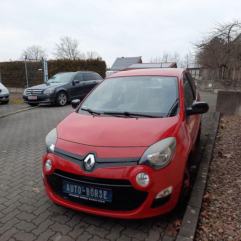 Rot Gebraucht 2014 Renault Twingo Initiale Paris Kleinwagen | 3.500 € (Etwas zu teuer) - Bild 1/4