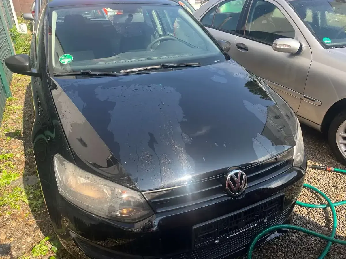 Gebraucht VW Polo Trendline 60 PS (44 kW) 2013 Schwarz Kleinwagen
