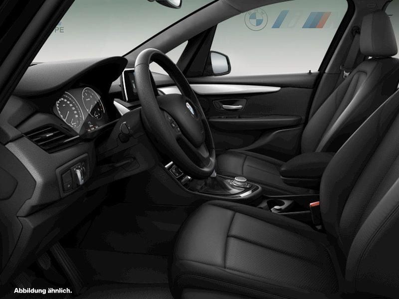 Gebraucht BMW 218 150 PS (110 kW) 2022 Black sapphire Van / Kleinbus