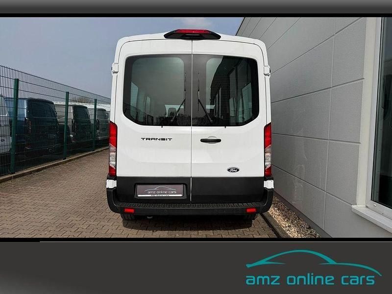 Neu Ford Transit 131 PS (96 kW) 2025 Weiß Kombi